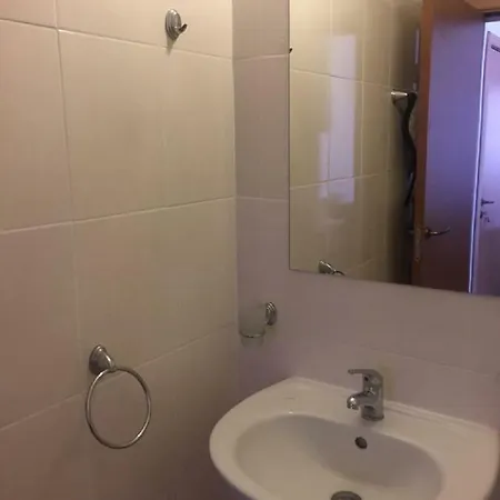 1 Bed In Sunny Day 6 Апартамент *
